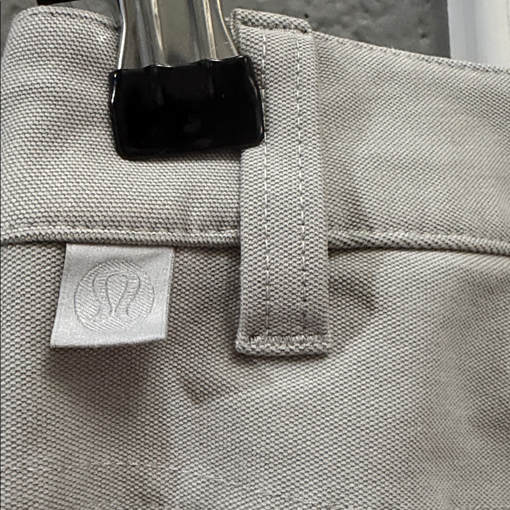Lululemon ABC slim fit 5 pocket pants utilitech men’s size 28 seal grey - Picture 6 of 7